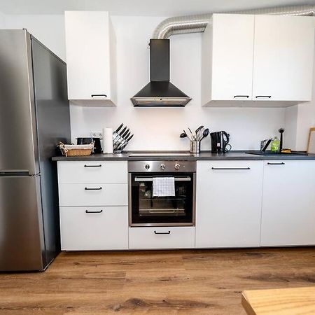 Moderne Maisonette Wohnung Im Fluesseviertel Brema Zewnętrze zdjęcie